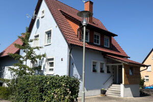Startseite ferienwohnung bad staffelstein apartment und klang haus vorne