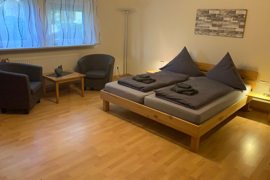 ferienwohnung bad staffelstein apartment und klang schlafzimmer